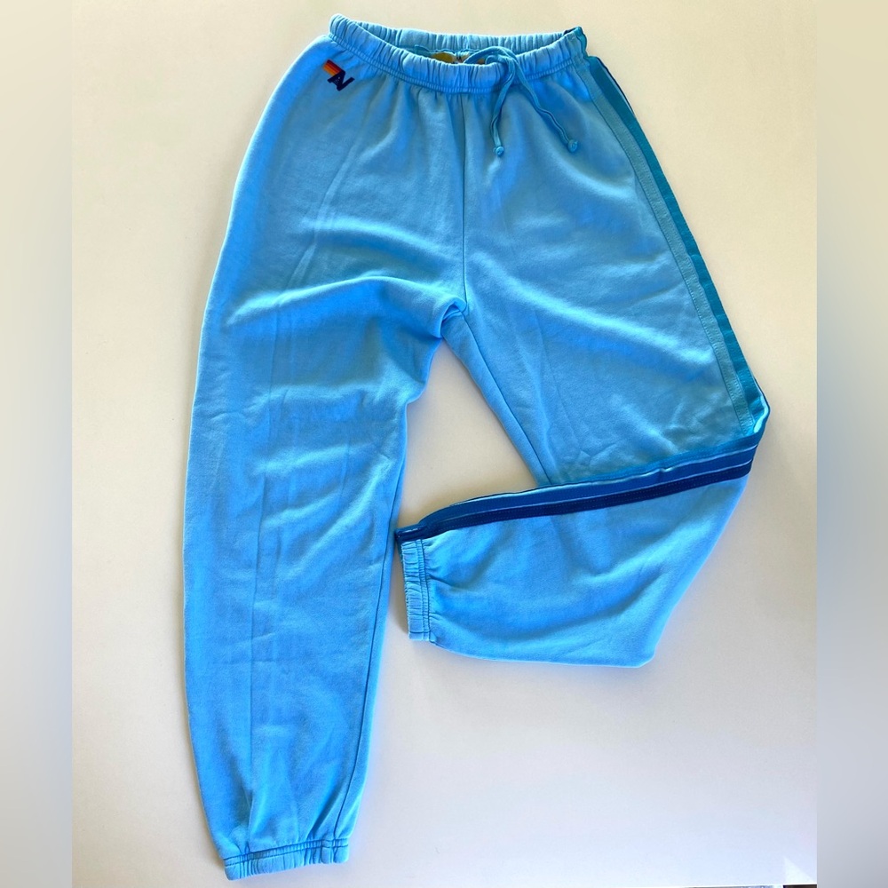 NWOT AVIATOR NATION 5-Stripe Sweatpants in Sky Blue | Size Medium 🌈